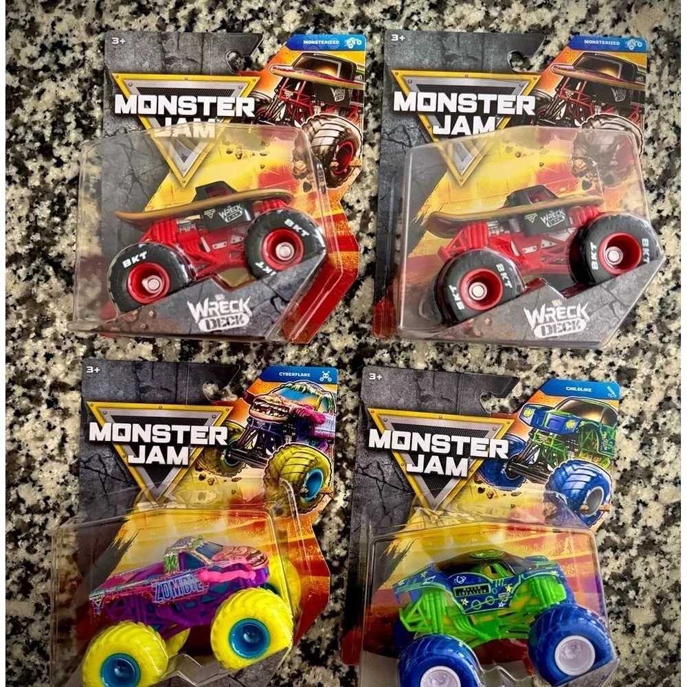 4 Monster Jam Trucks CHASE BUNDLE